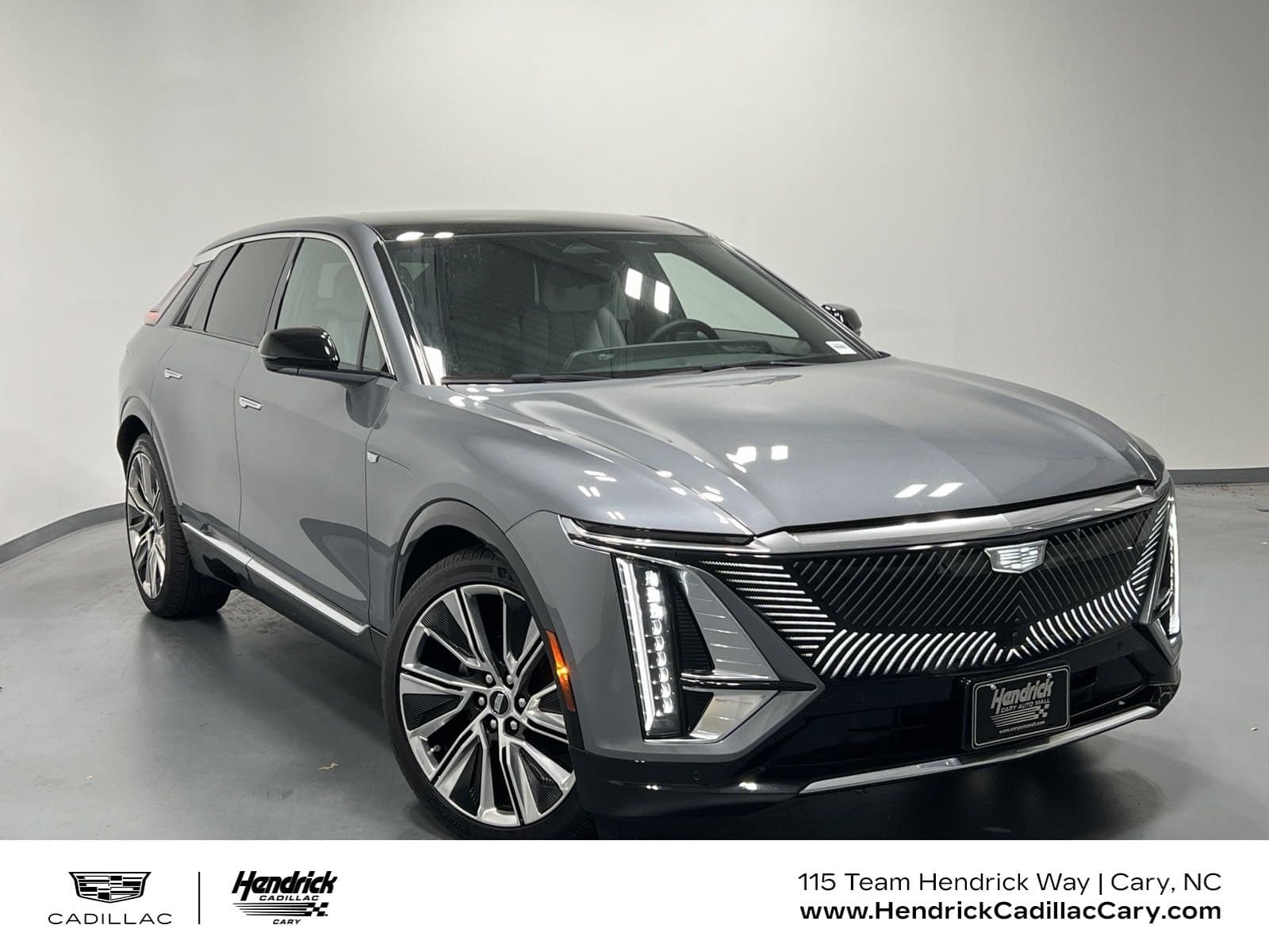 2023 Cadillac LYRIQ / Satin Steel Metallic